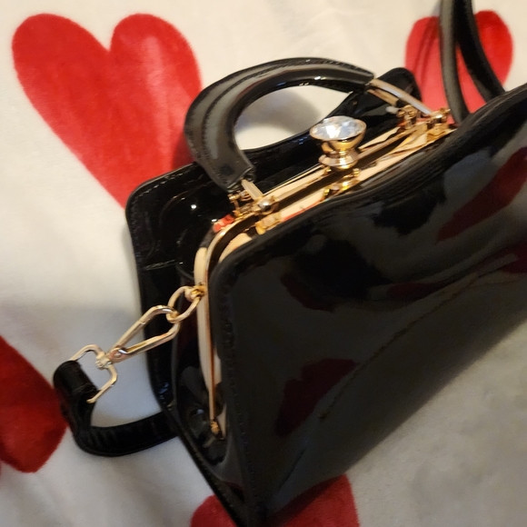 Rhinestone clasp satchel & Juicy Couture Pull Out Heart Charm Wallet - Picture 5 of 13